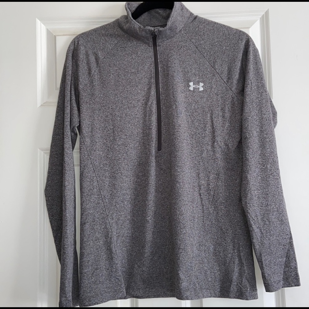 Under Armour Loose Fit, 3/4 Zip-Up, Heat Gear, Workout Top